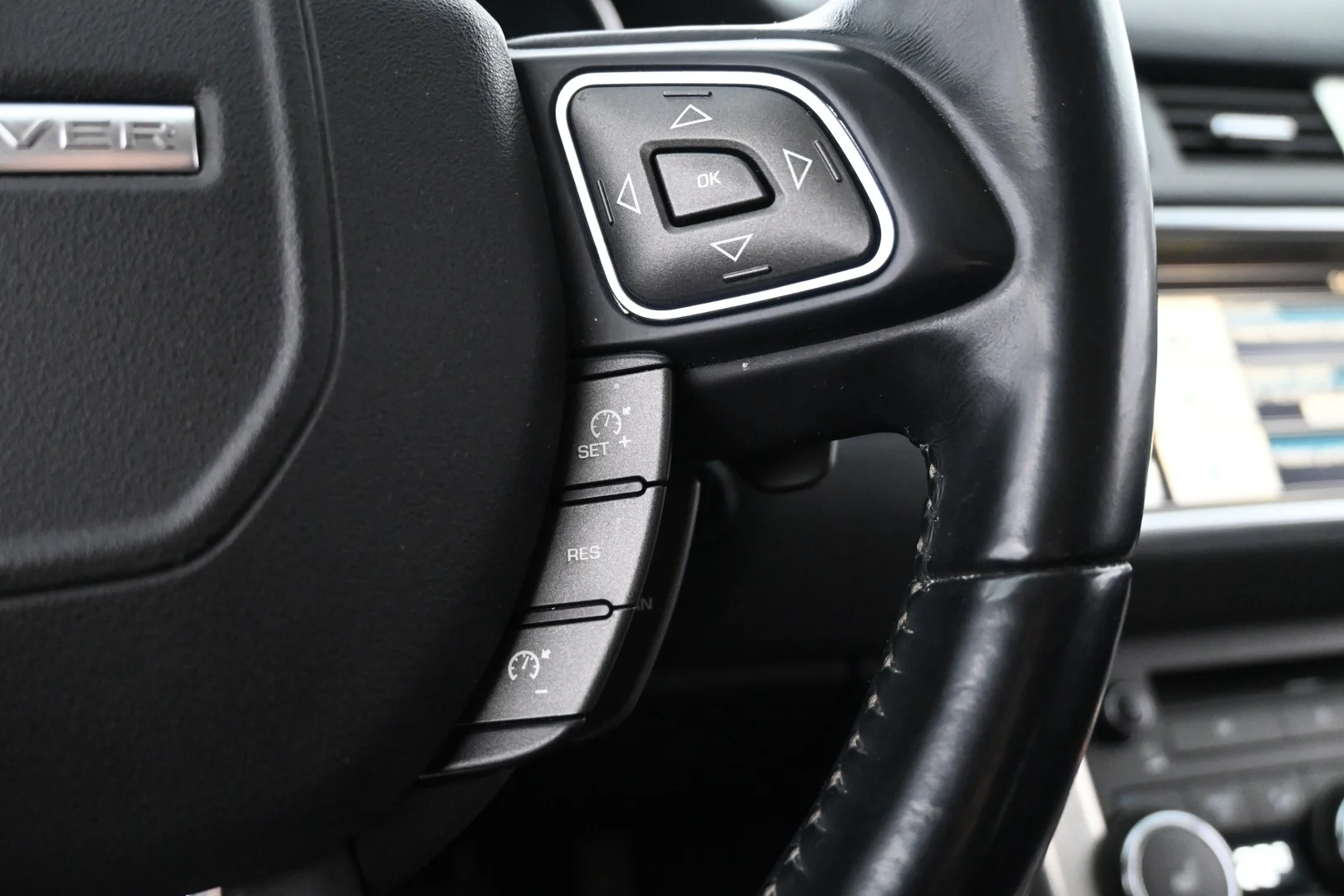 Car Image - 6PhlFctWAXY3BwNFFhr8aR