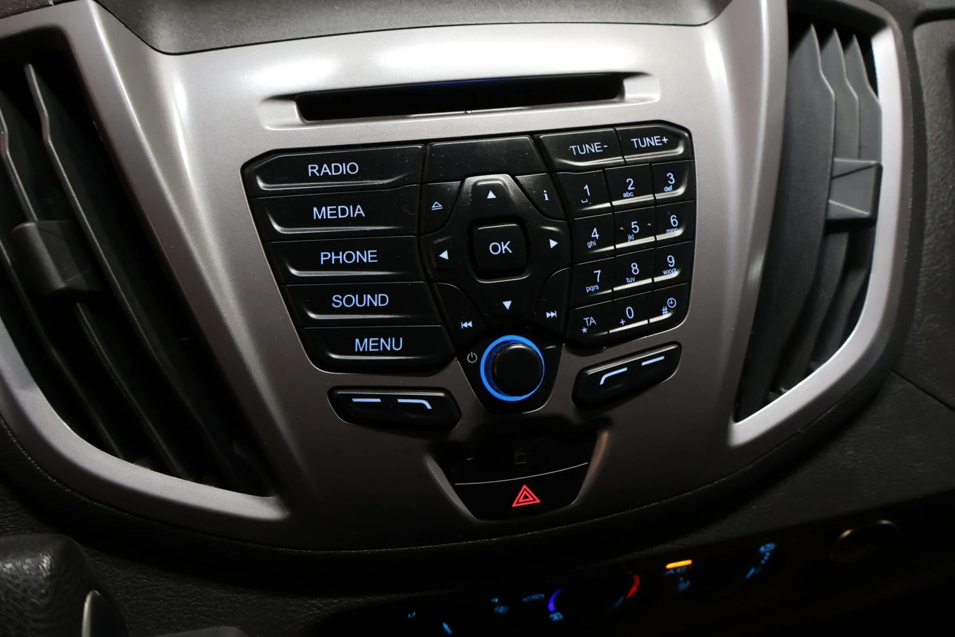 Car Image - RyYJxbuGW6aHLqEnouGzw