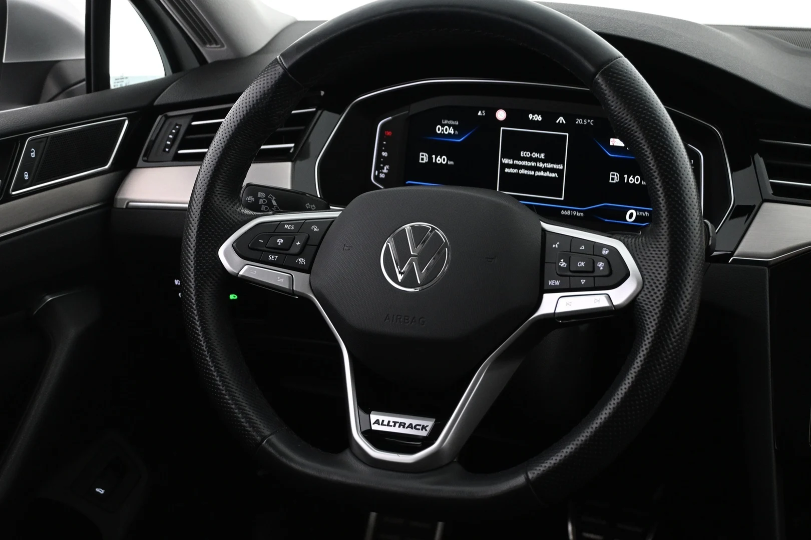 Car Image - 35JCcnNFTaauxOrcS3ifqd