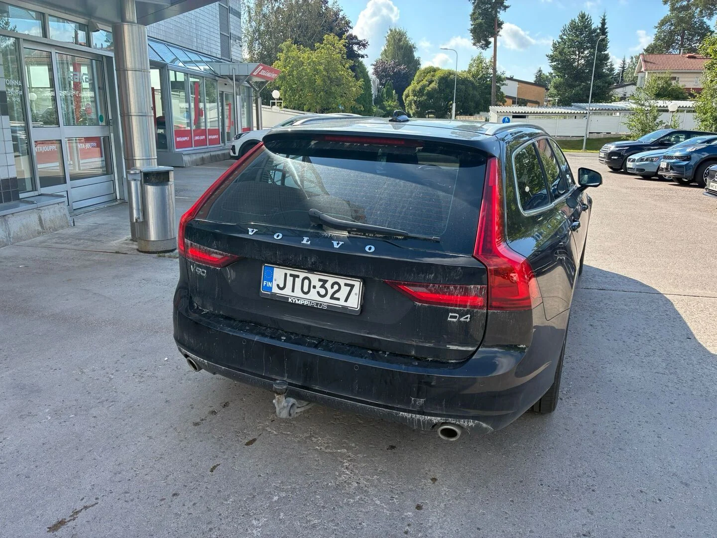 Car Image - 72Bwk6cTZfObvnqessVbfL
