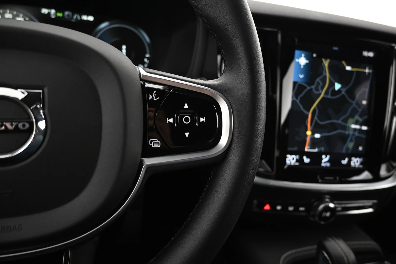 Car Image - 7LQbCFfRrgfF3mu5ebJBhX