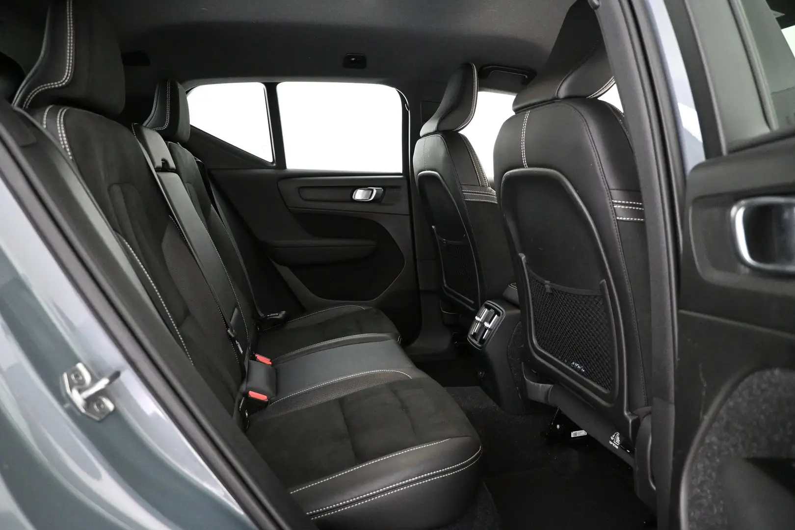 Car Image - 40C4E9Zyb04wqDXehTeDHY