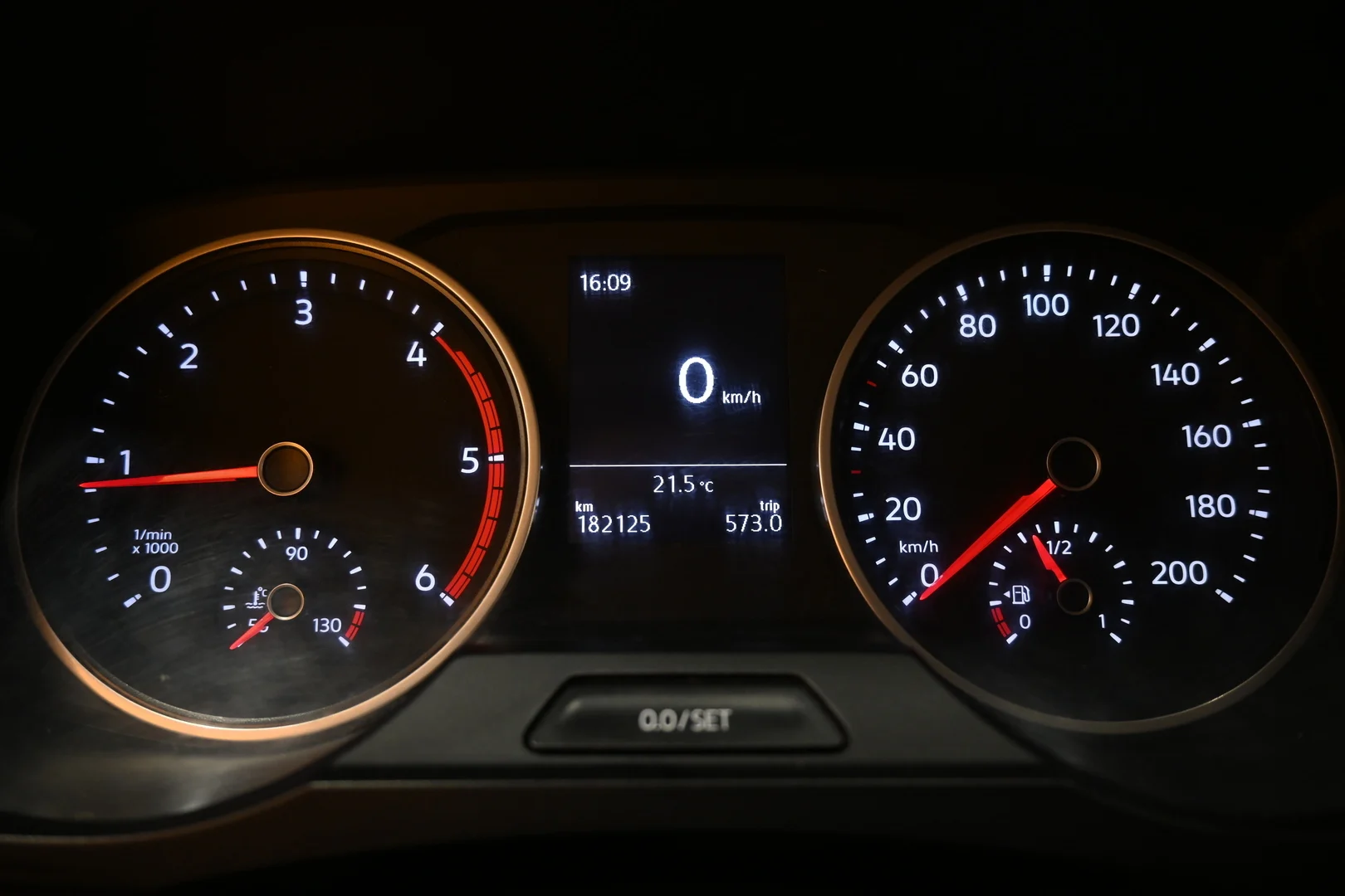Car Image - 2mHVyWxotyuWy5bZ4BLs4a