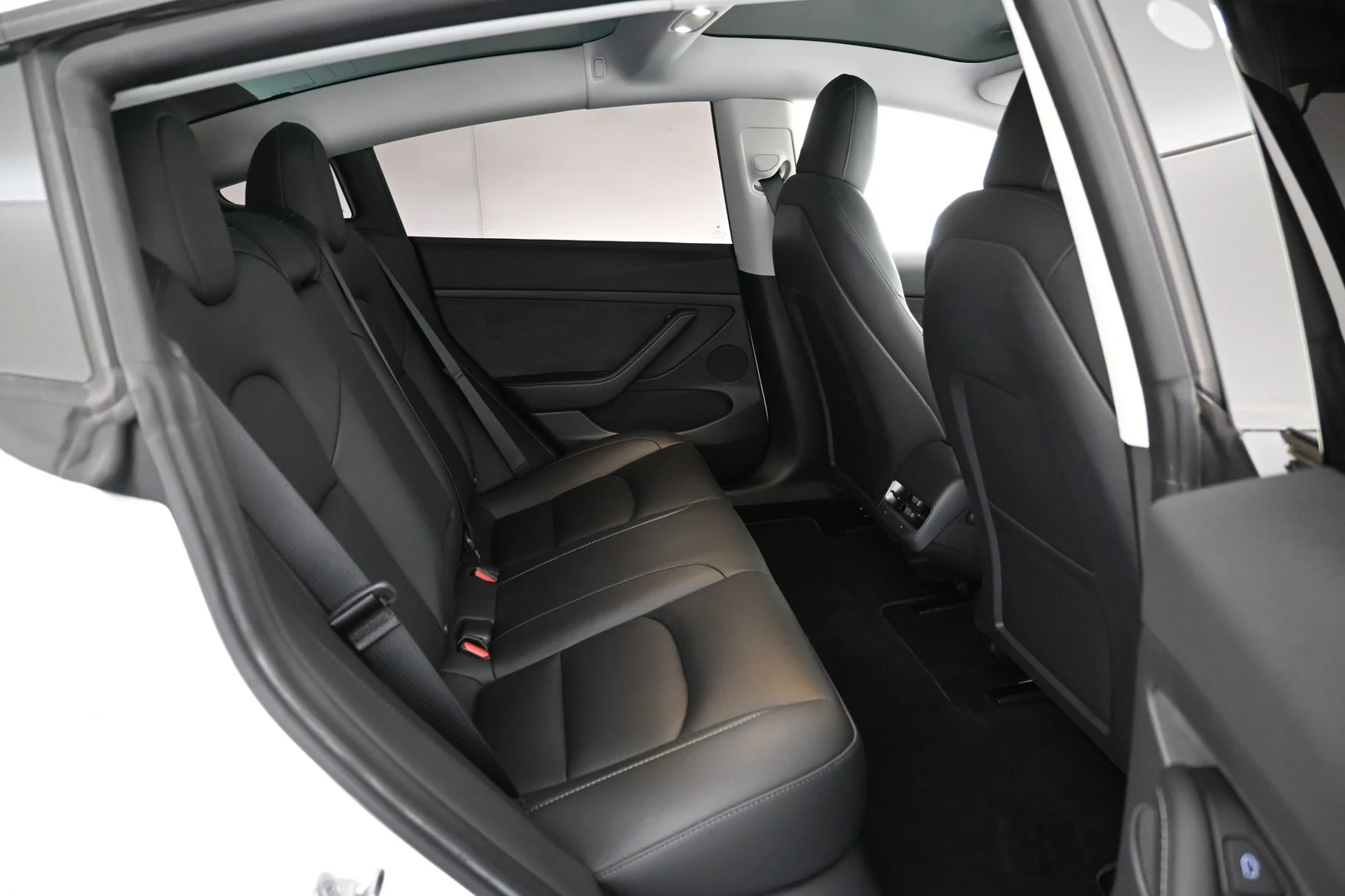 Car Image - 6z1MFyM38kqaw82tvZotR9