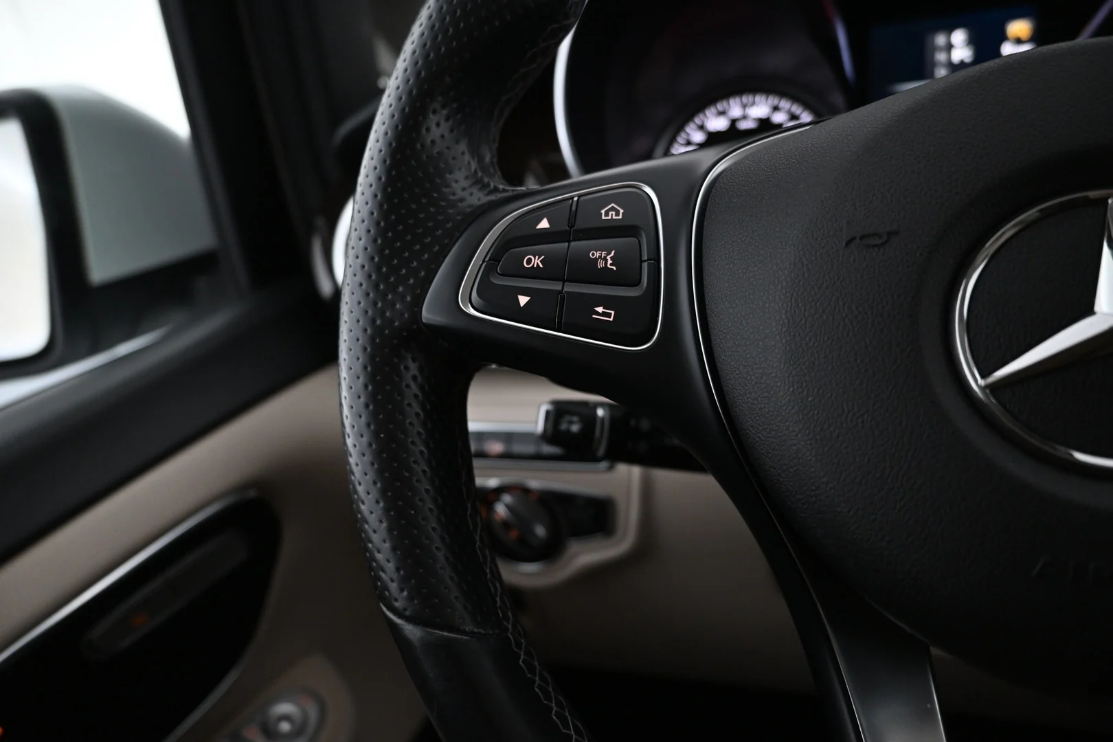 Car Image - 4lKUIOlAnrwNWXepl3MbEy