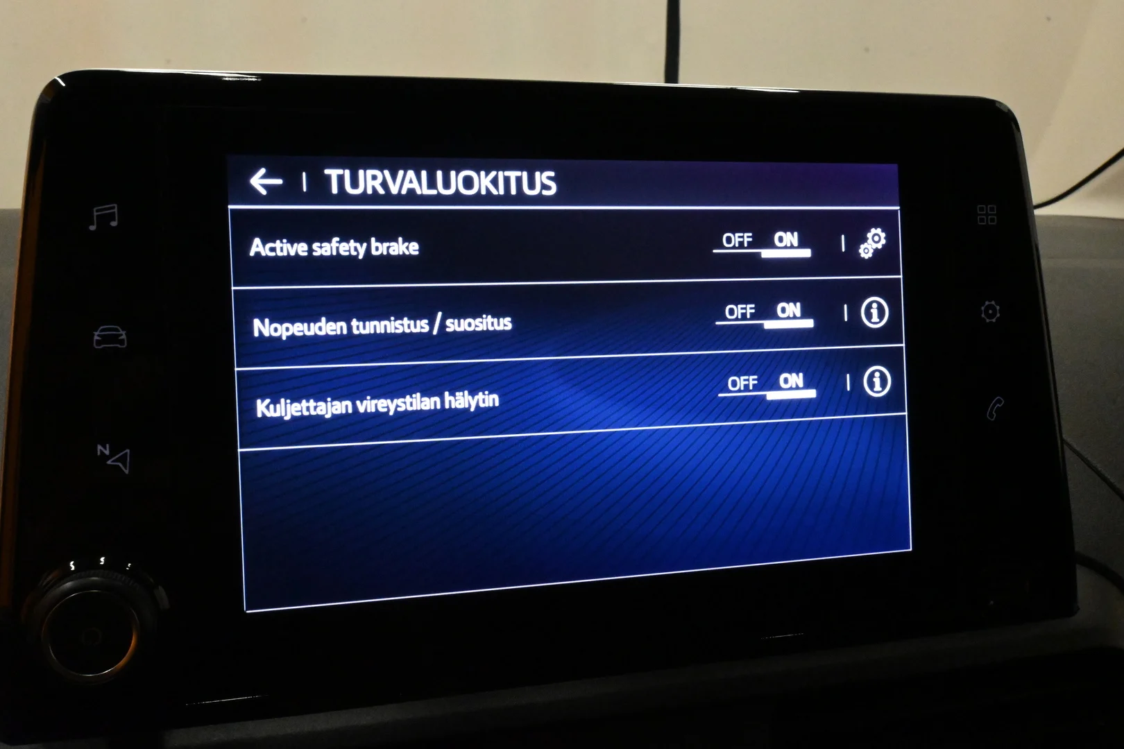 Car Image - 19AdhDJuGcD3G3cTrdVe6l
