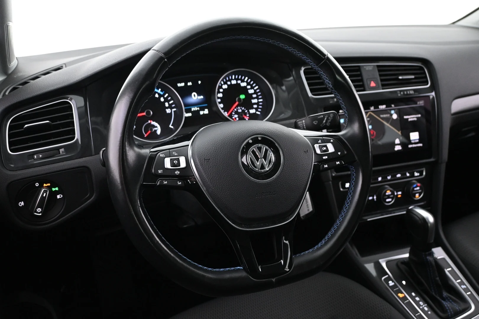 Car Image - 41KGUc0dRDDOloiTlXzCuU
