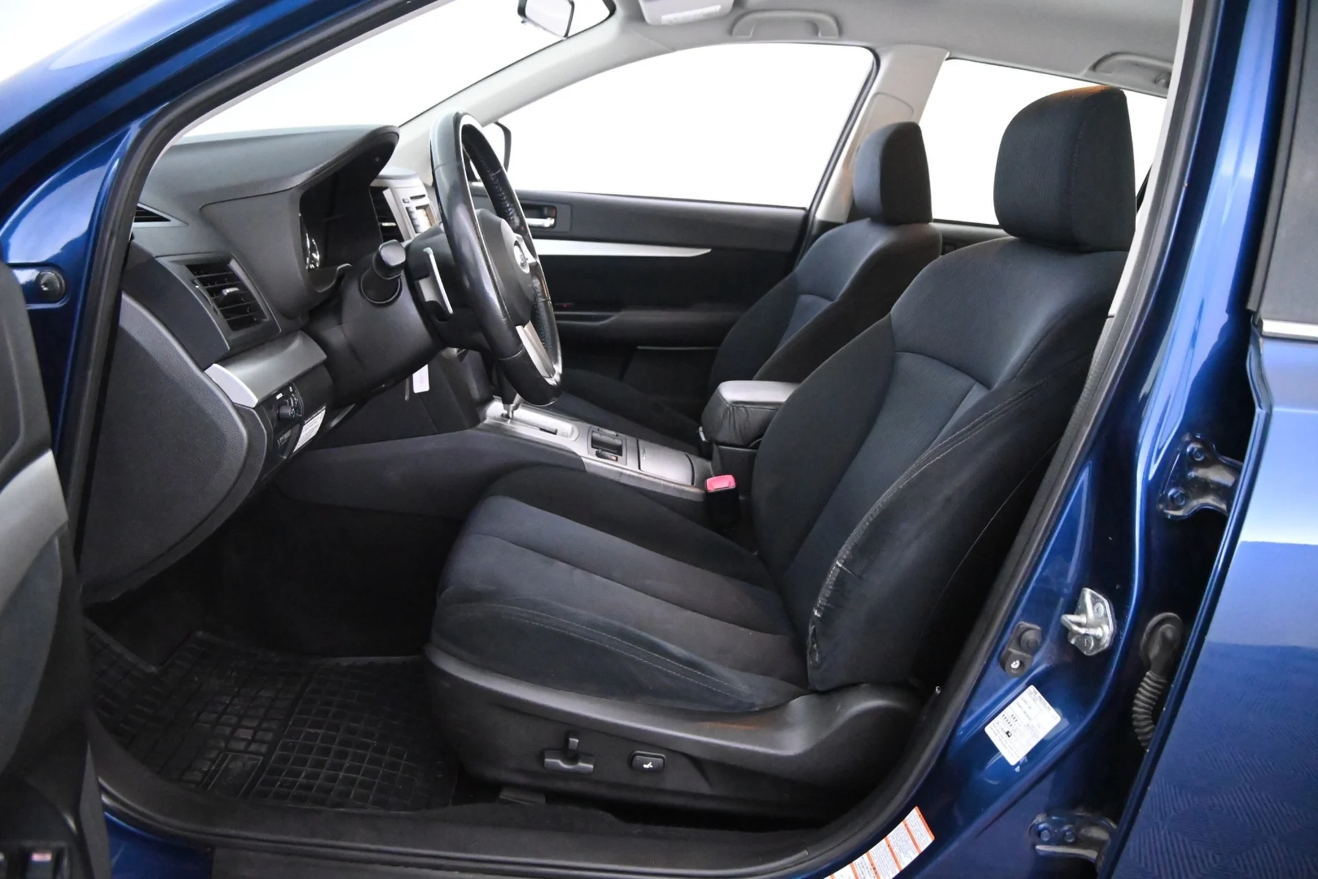 Car Image - 75aGhk5C1qx2uLjimaz5SB