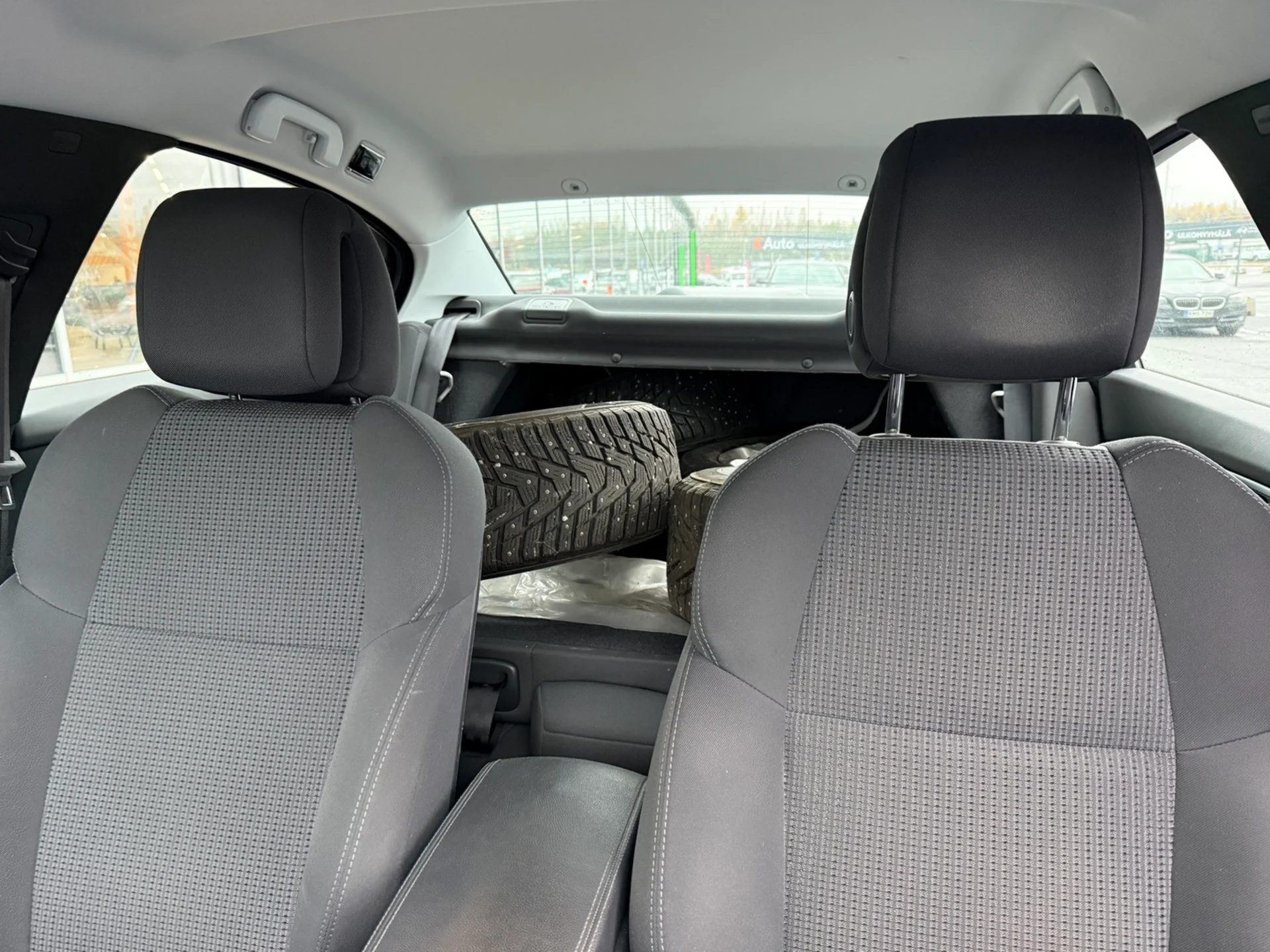 Car Image - 2rutqAn32AlBPOEljUgGSe