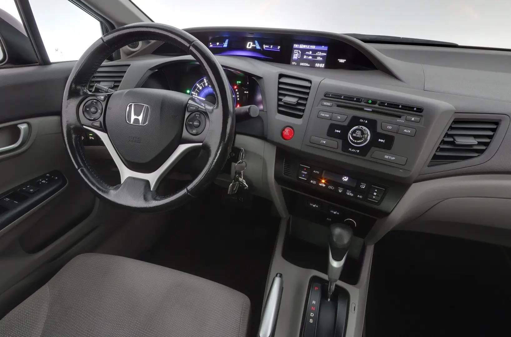 Car Image - 2bYbWG85PbLUVB0BaFHQb1