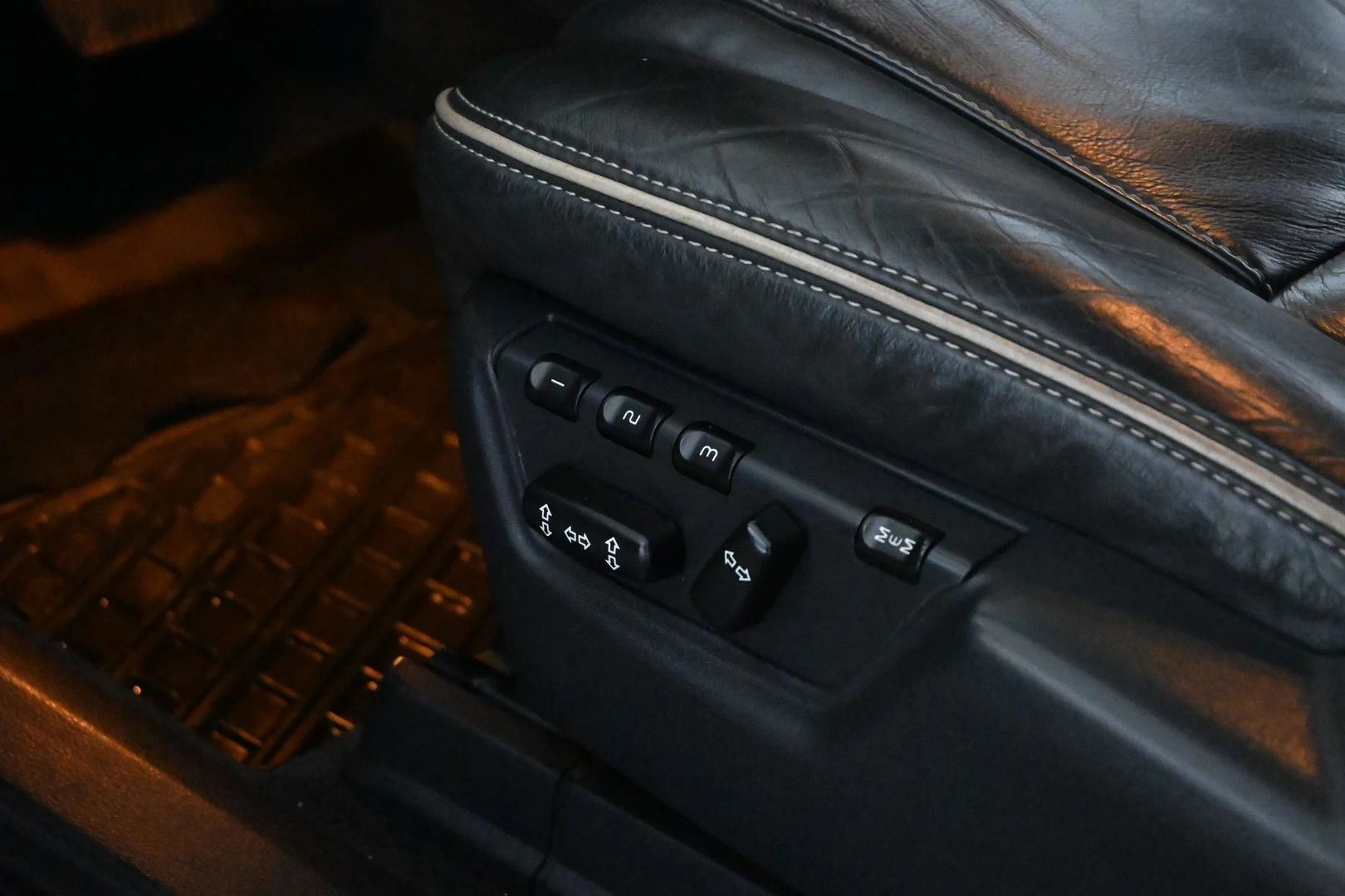 Car Image - 1304pfrk5n4XyESEWfT6QY