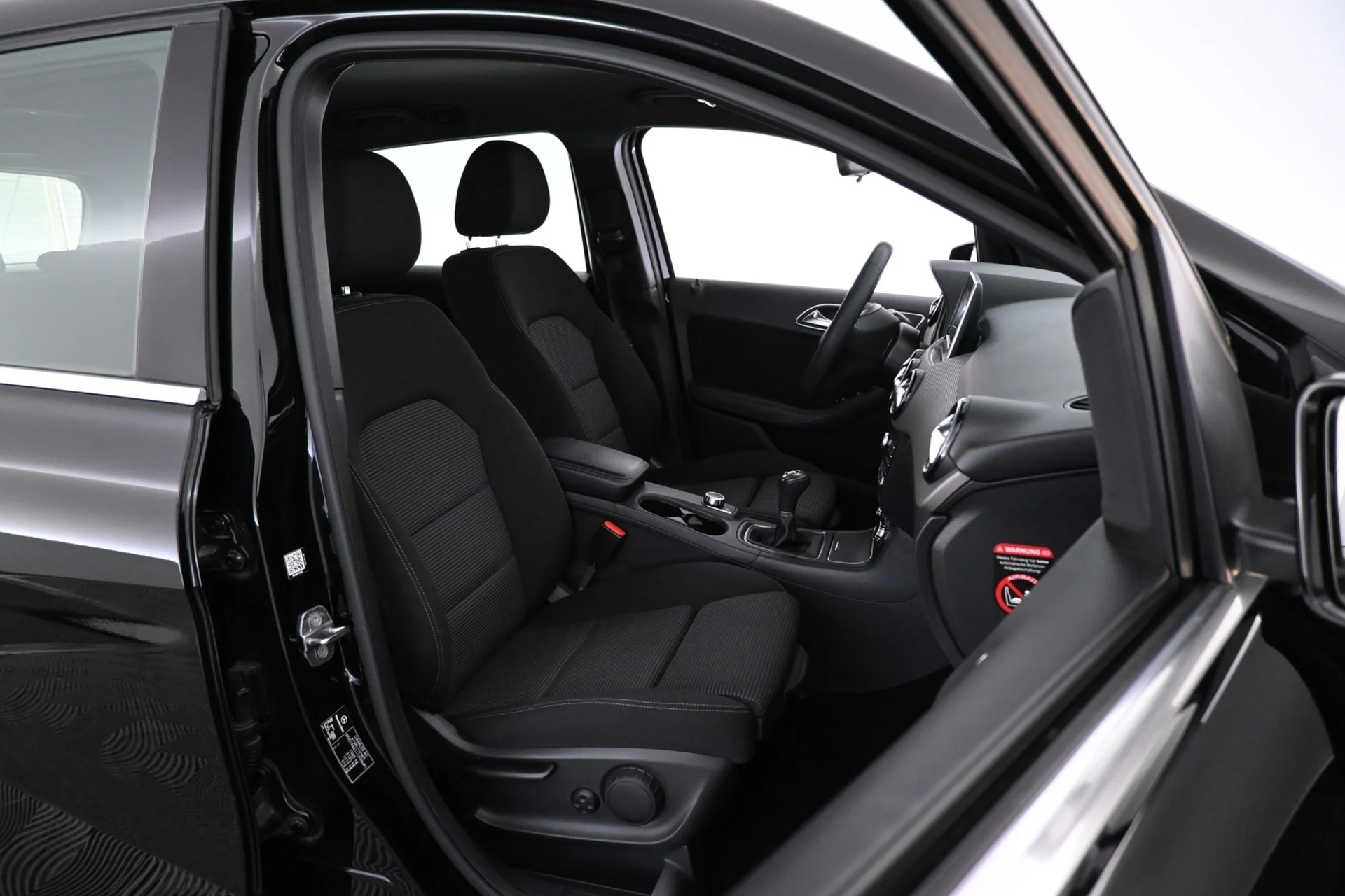 Car Image - 4R7WulWxaUYgM4b1AdOe4k