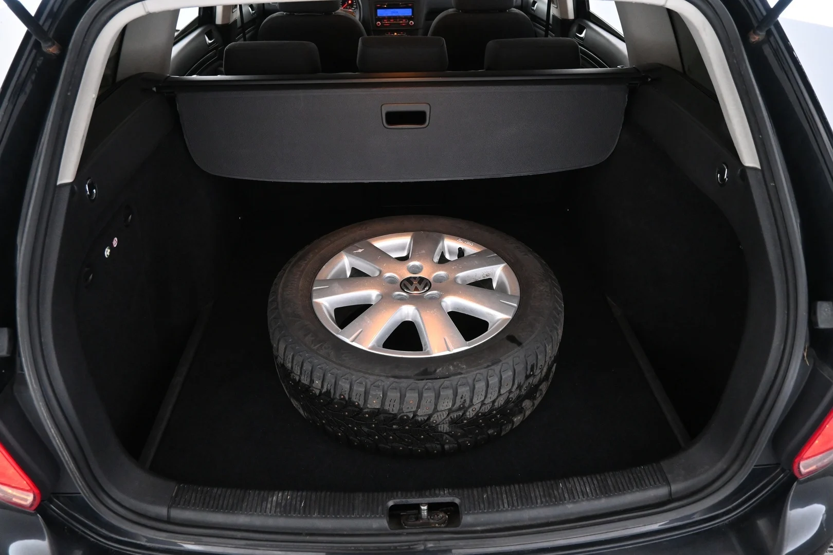 Car Image - 5FHYsoW8MuY0rDEvZz0ZEf