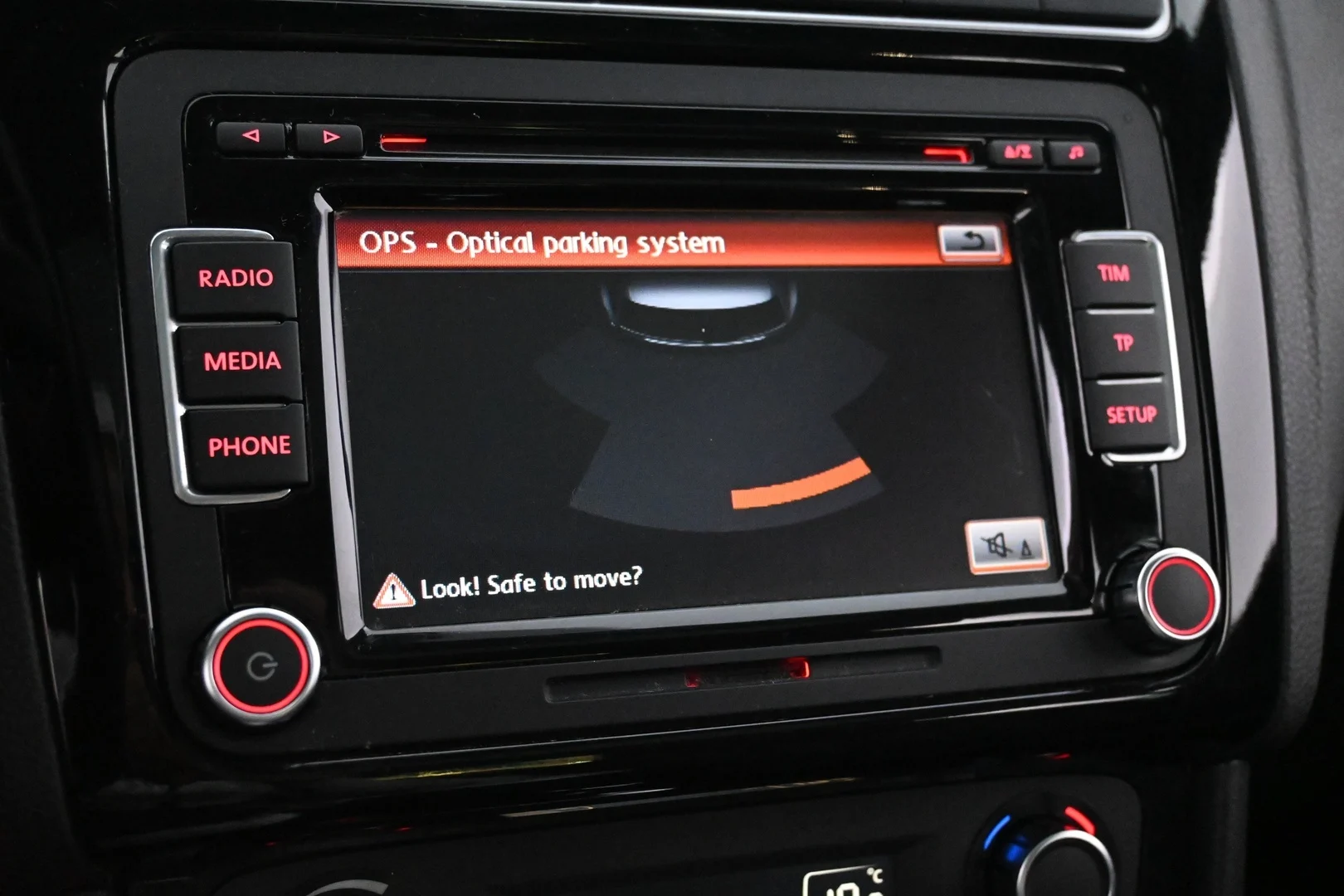 Car Image - 5nGQ3digkYcNo2KCEdI6tr