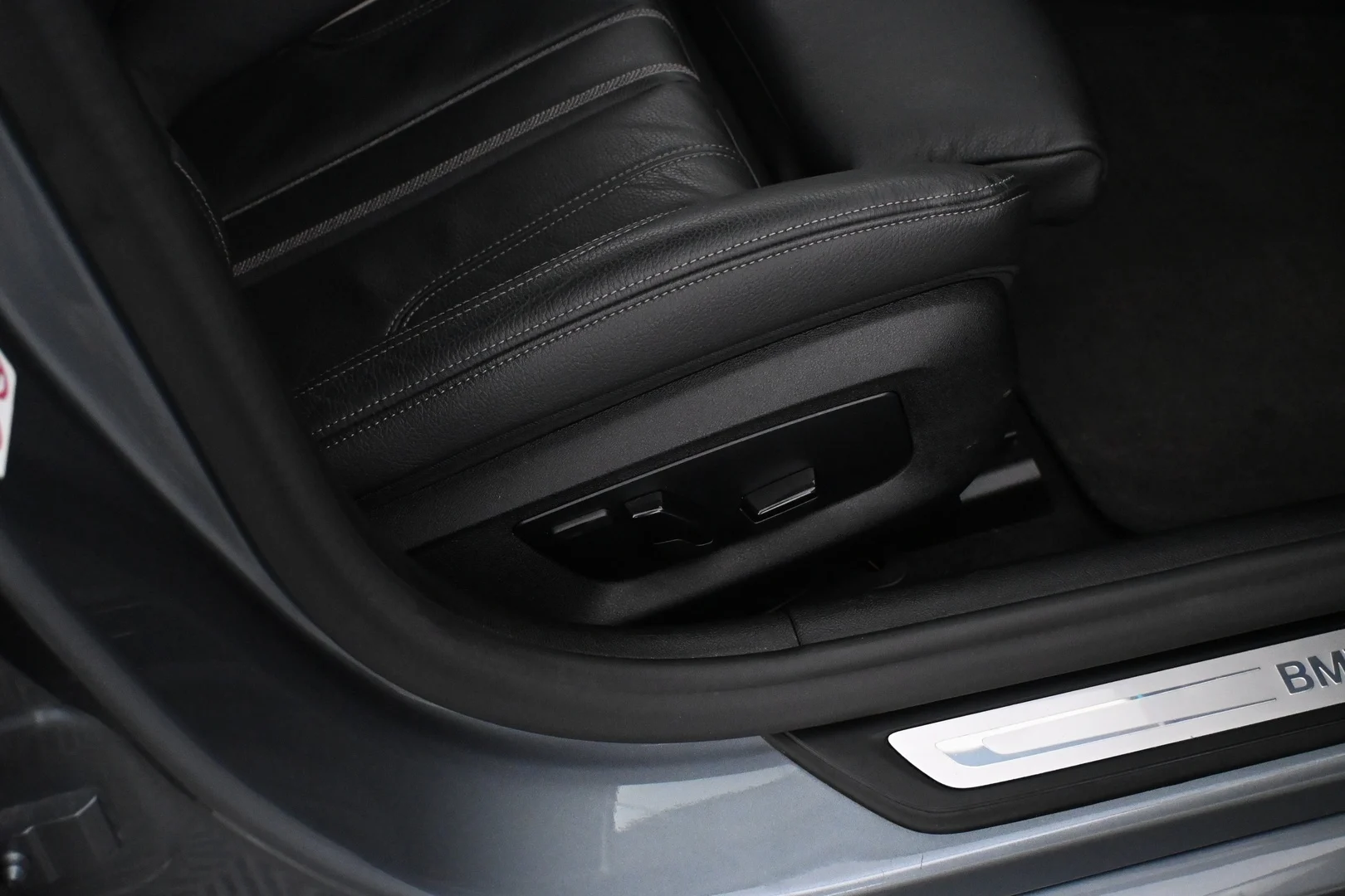 Car Image - 3YoNtDr6zqFoGACbyY2AQS