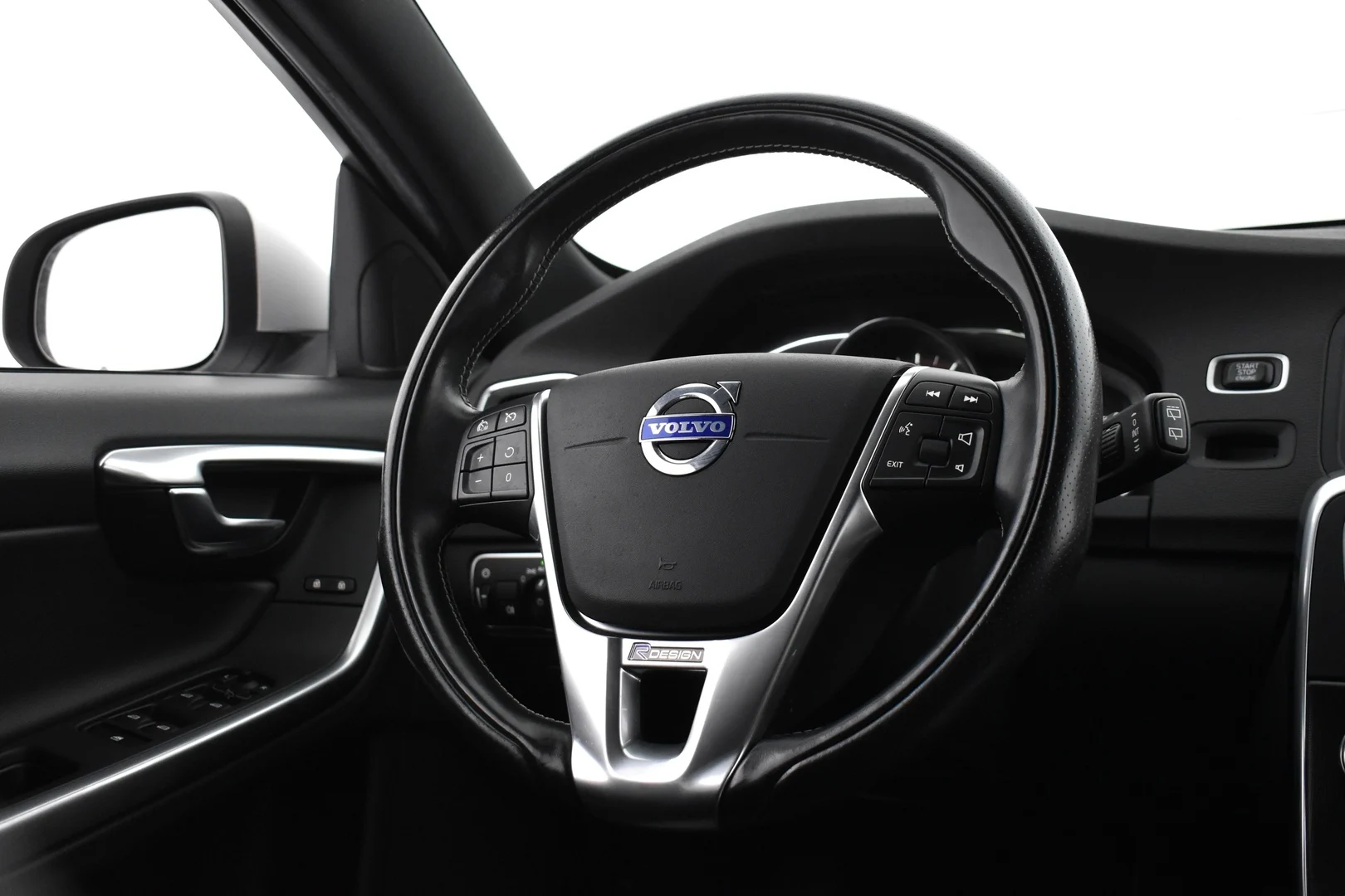 Car Image - 54LTcy9rF8gzXJEKtq6n5N