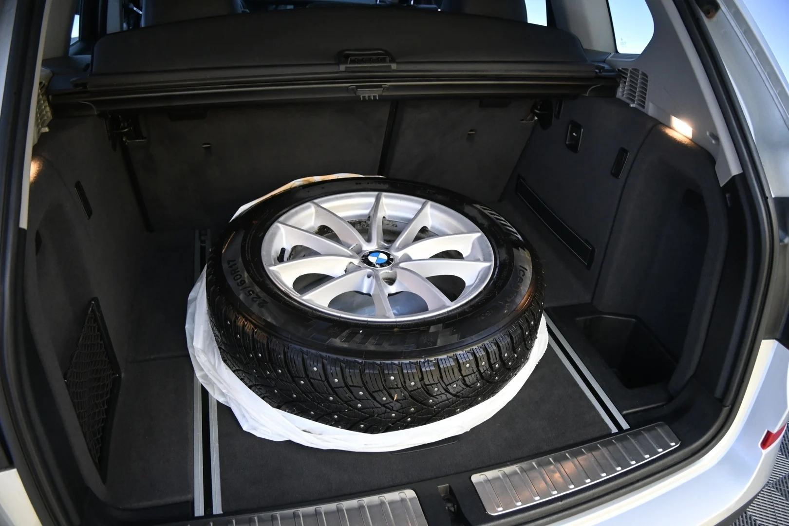 Car Image - 6obf9ukVFkNrXA0kx89Oky