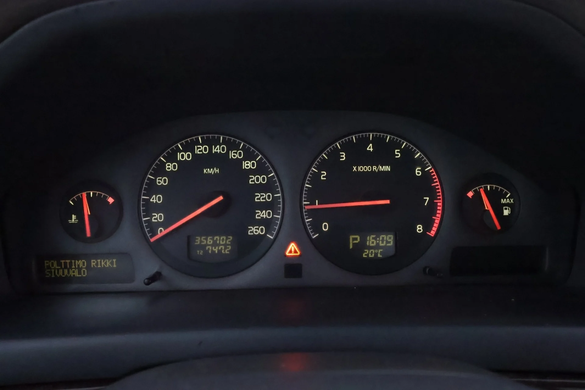 Car Image - 1qn7DxokFHmimmxrdDDMdj