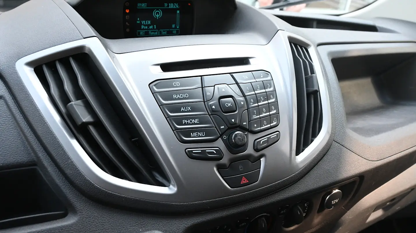 Car Image - 1IQYysiV5ql9tqJBga0QzI