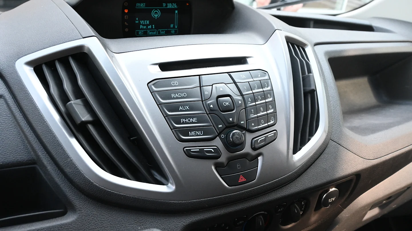 Car Image - 1IQYysiV5ql9tqJBga0QzI
