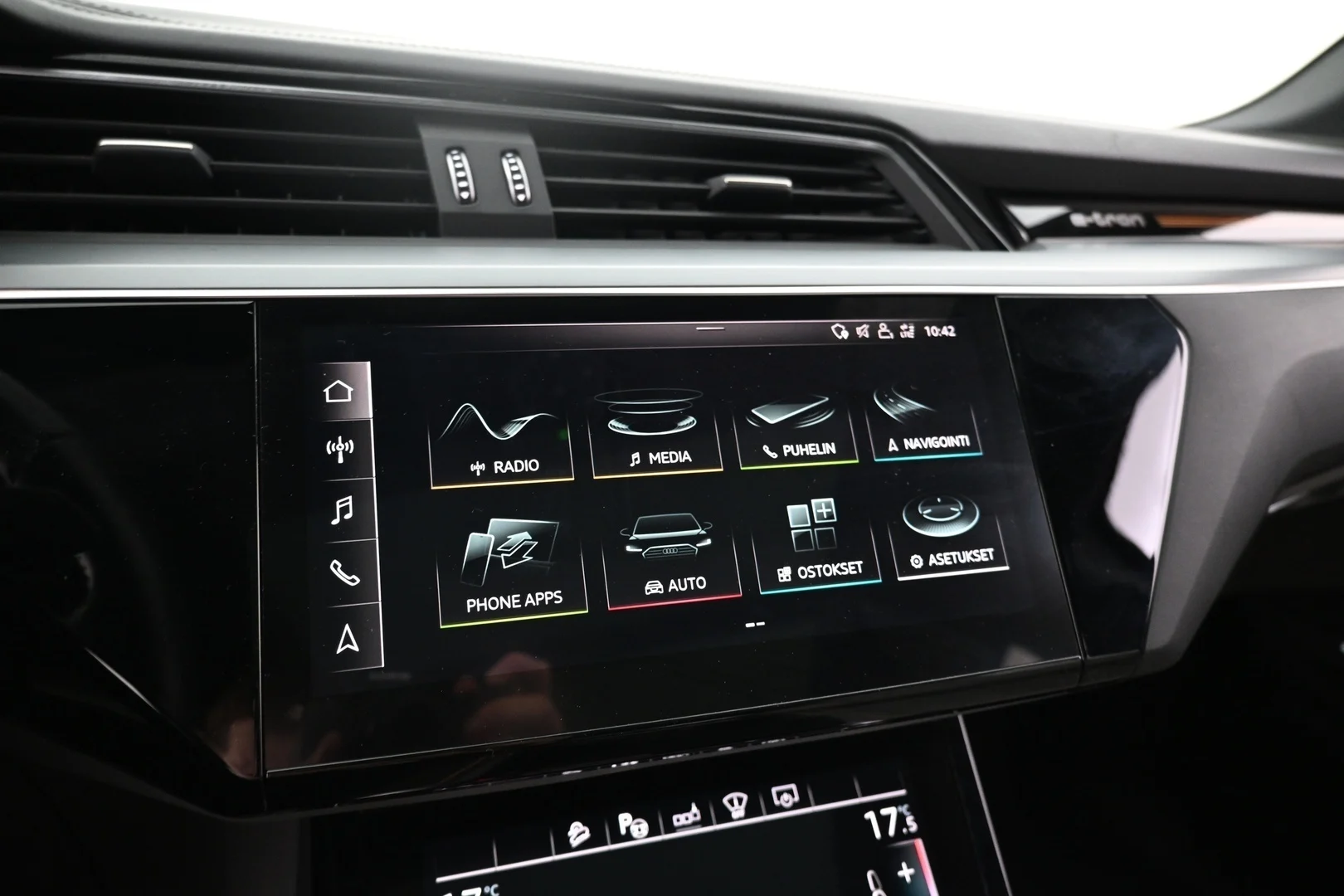 Car Image - 5tI86P4IYCglB5Gz8T0IeF