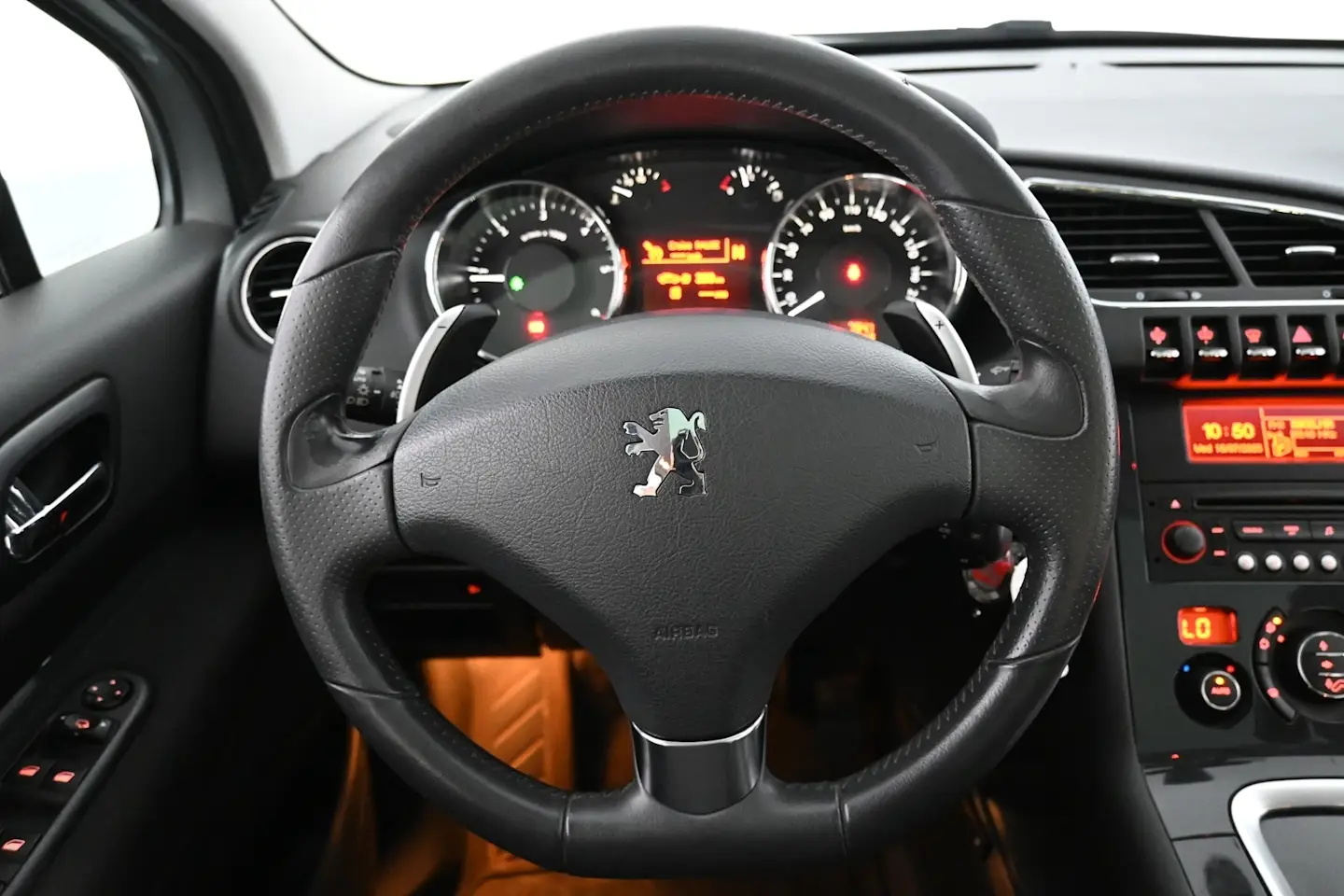 Car Image - 5lQQXmHQFNKO91qYH19Gf5