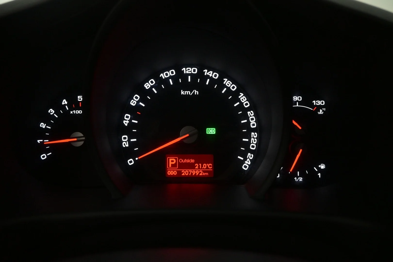 Car Image - 6kdzzMxn3uIjdyONSZlbzY