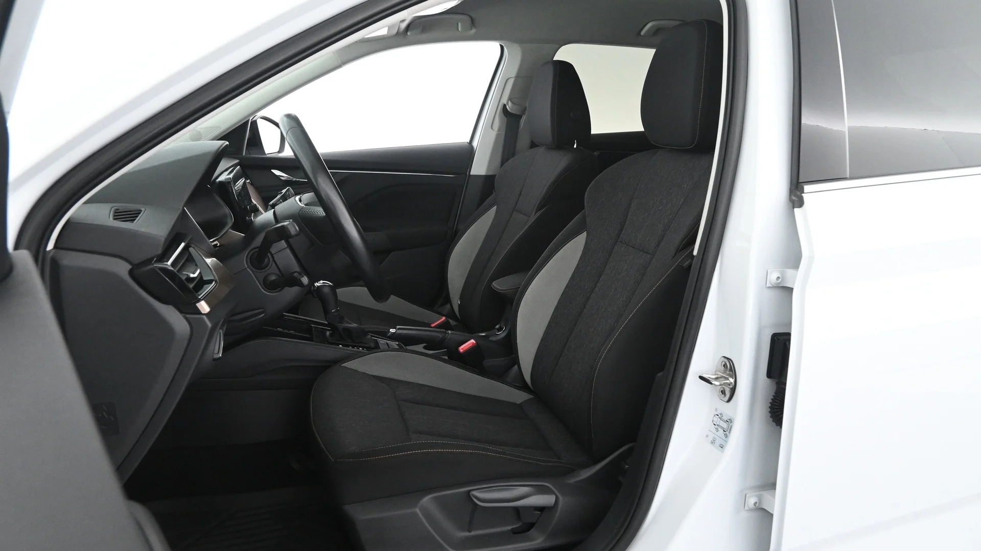 Car Image - 1kTOlQqih2G1MK4DM5FDDm