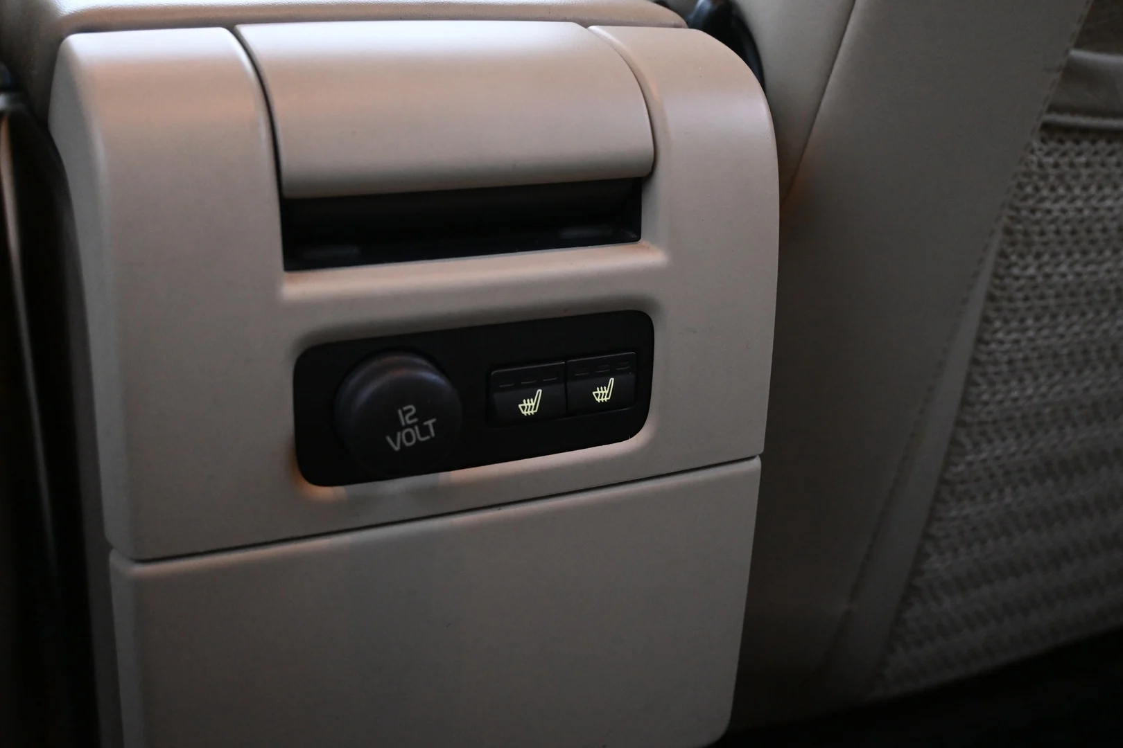 Car Image - 6j8Z0CrMx5IXVNyZ3VVeZO