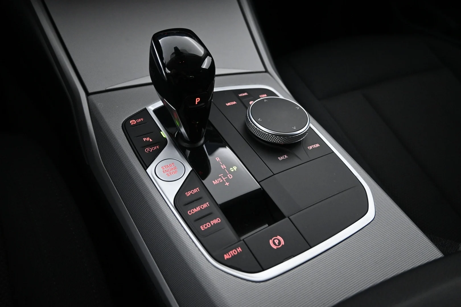 Car Image - 5MxXyICkL95FjUUkjLVWdB