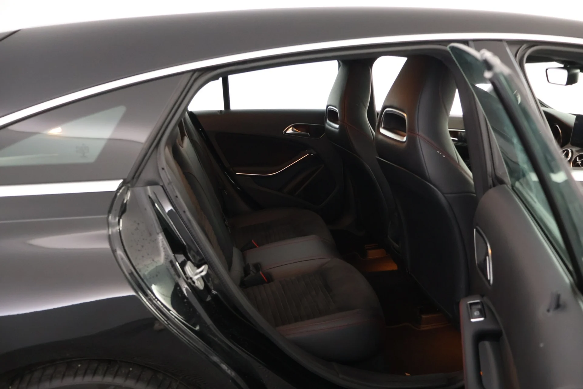 Car Image - 4sfT0wTEpKyYtcRwH9qccb