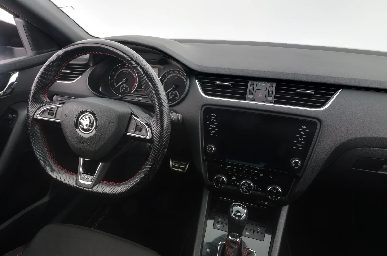 Car Image - 2i2iHQddnF7tcB31cFzRr3