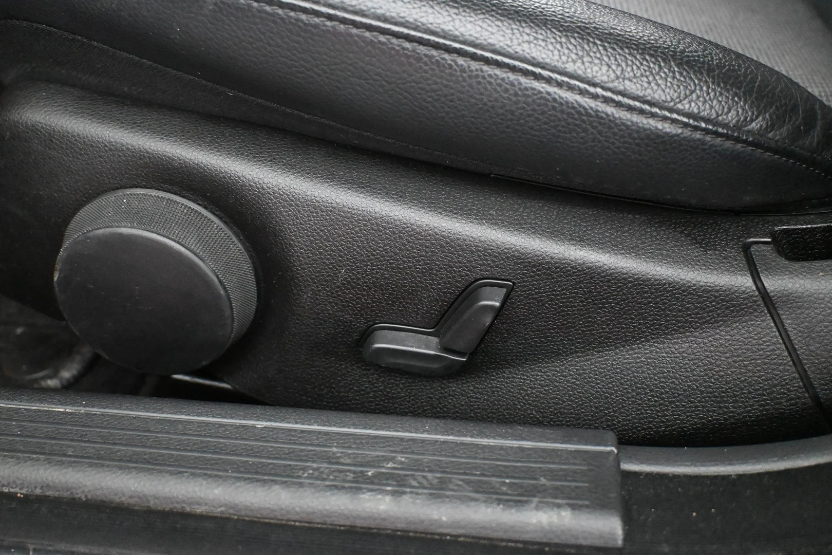 Car Image - 3f1SYfejAbcVJVKIAu1abs