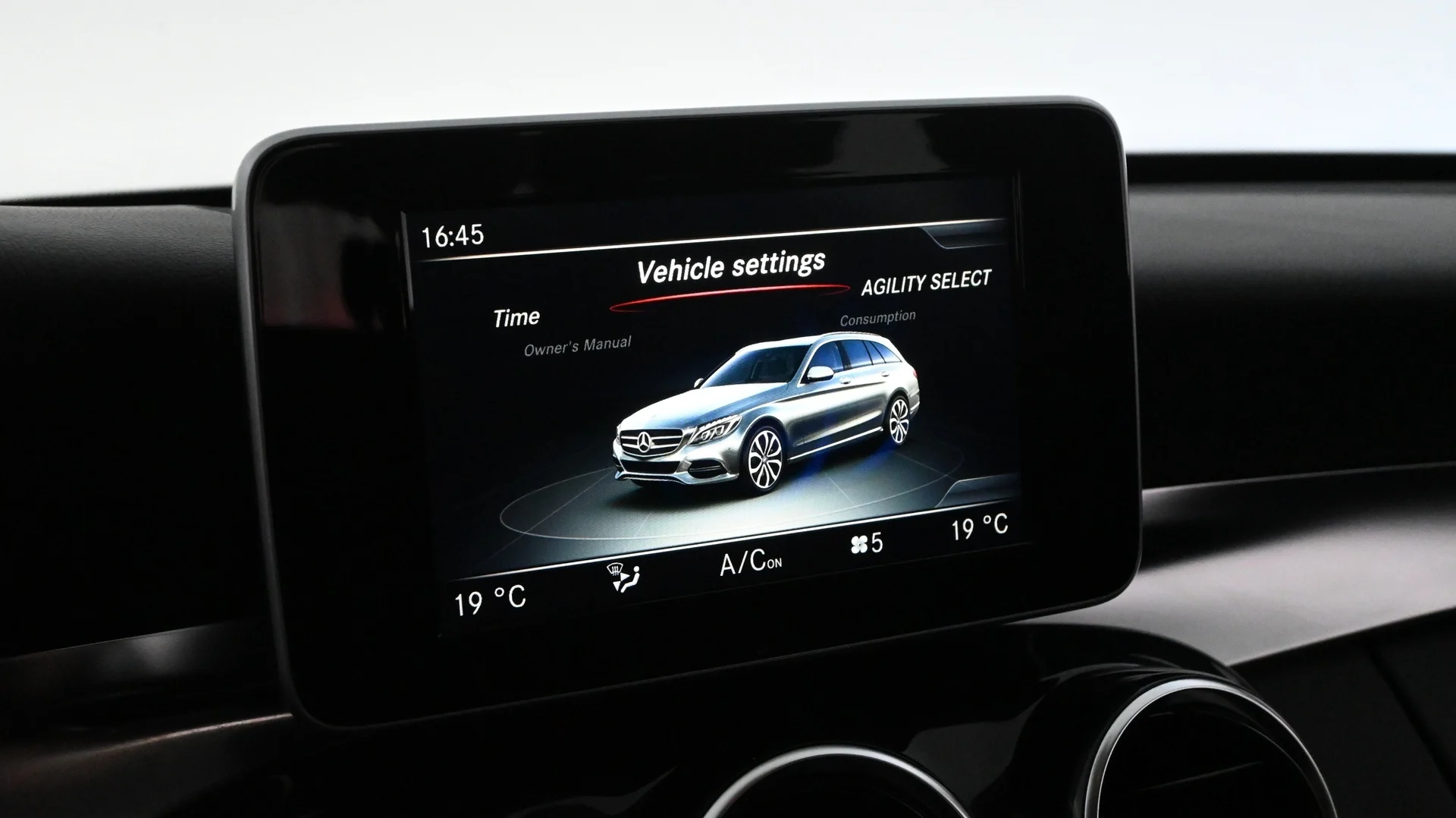 Car Image - 8fsJWIVRYIdcwd6IQihQN