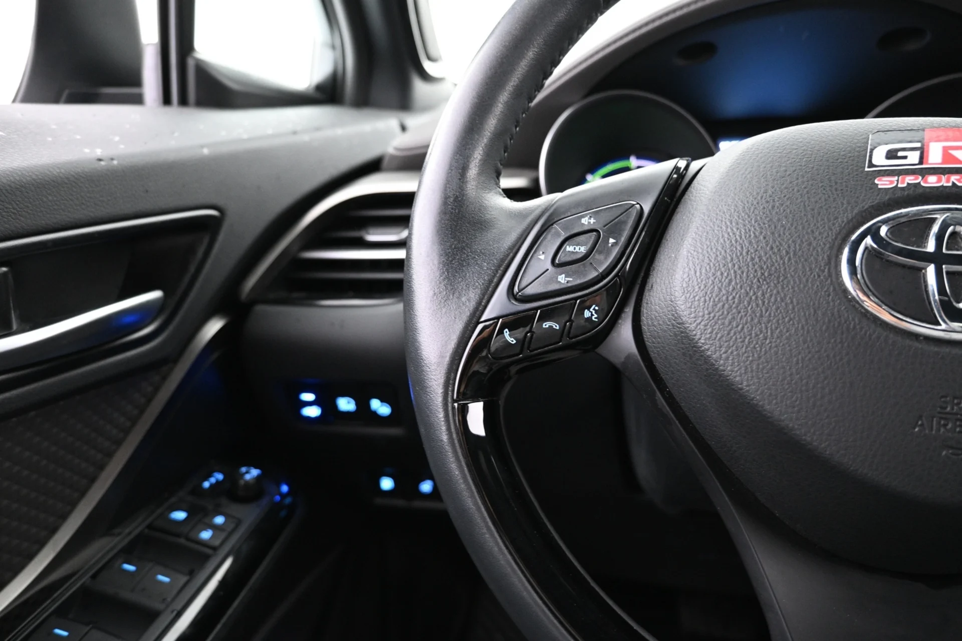 Car Image - 47tvuDrkGsUzIE3edgykjo