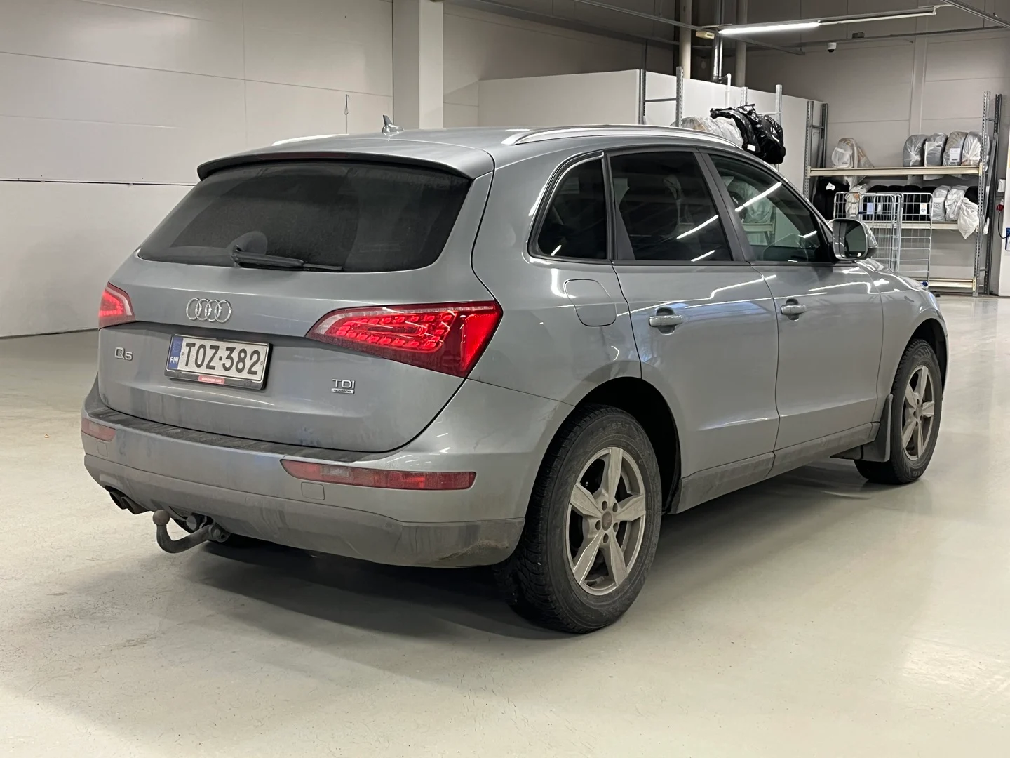 Car Image - 2AUbwhpPGC7Q3sbM9xDZfR