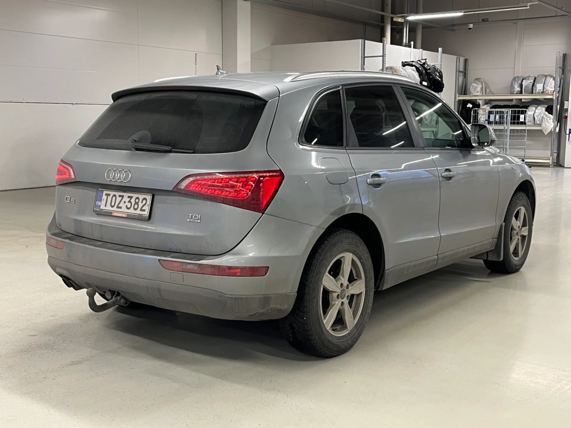 Car Image - 2AUbwhpPGC7Q3sbM9xDZfR