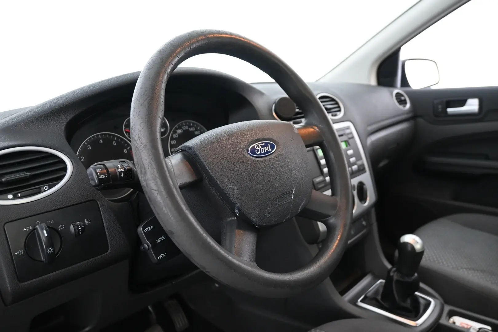 Car Image - 4c05UbMExPlSL332rROsWl