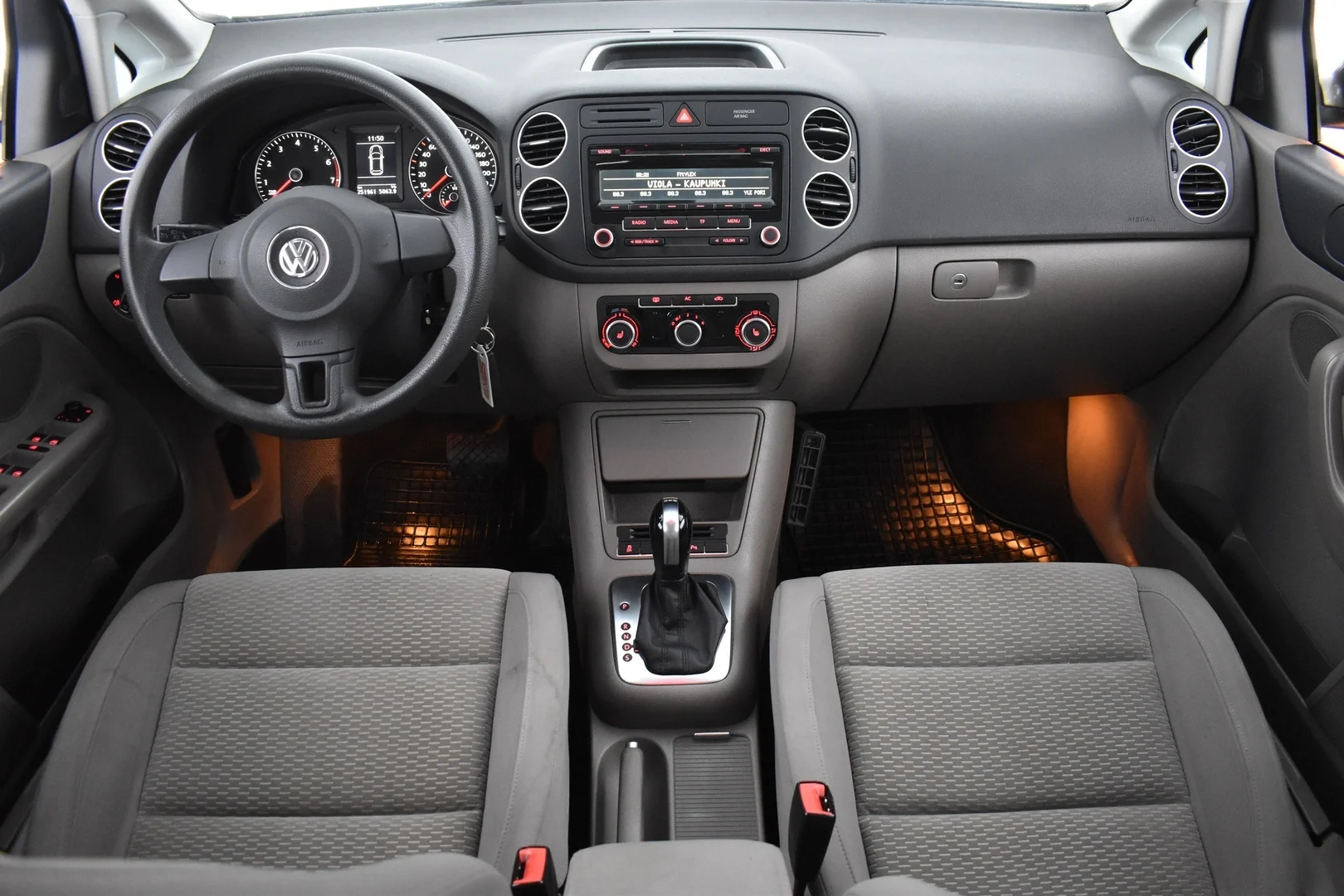 Car Image - 1lLICZA9rEl0kvtzTZv1hy