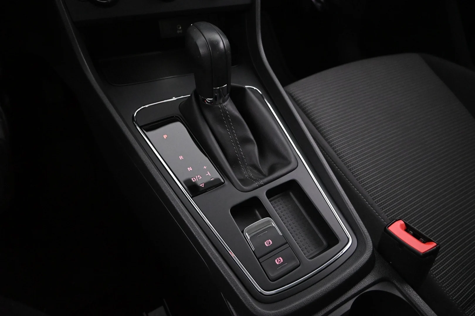 Car Image - 5nmFDIVow6EZOJd2z1aZnk