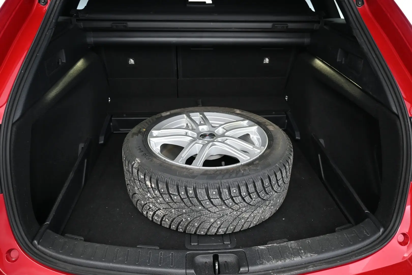 Car Image - 2qVX588RBVvteclrpFapyh