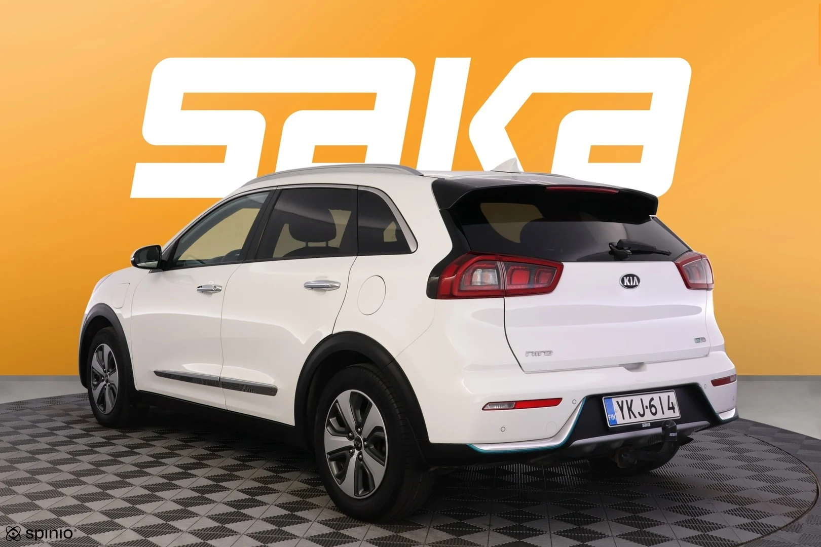 Car Image - 1o1PFunijyk8lGFwx3KhXA