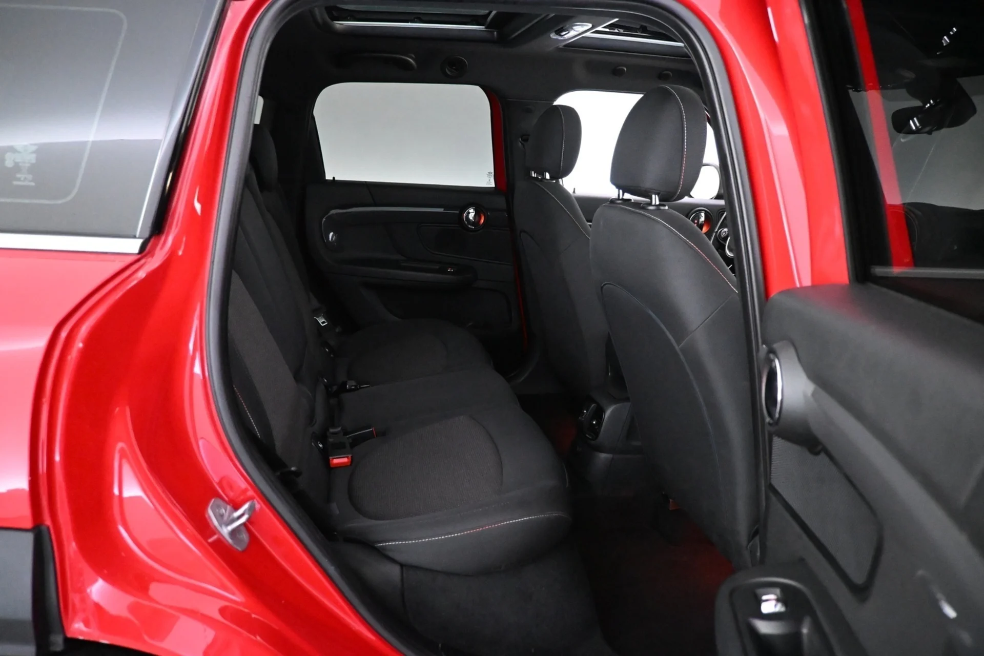 Car Image - uTyiNhg1df8muH1er2Bwf