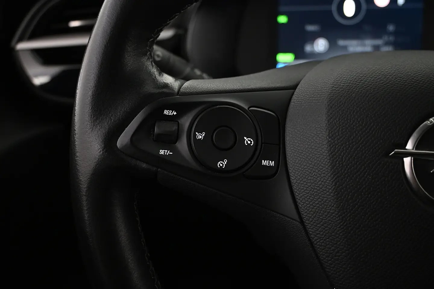 Car Image - 1107FVQXrPnQeFeDiHNZ2v