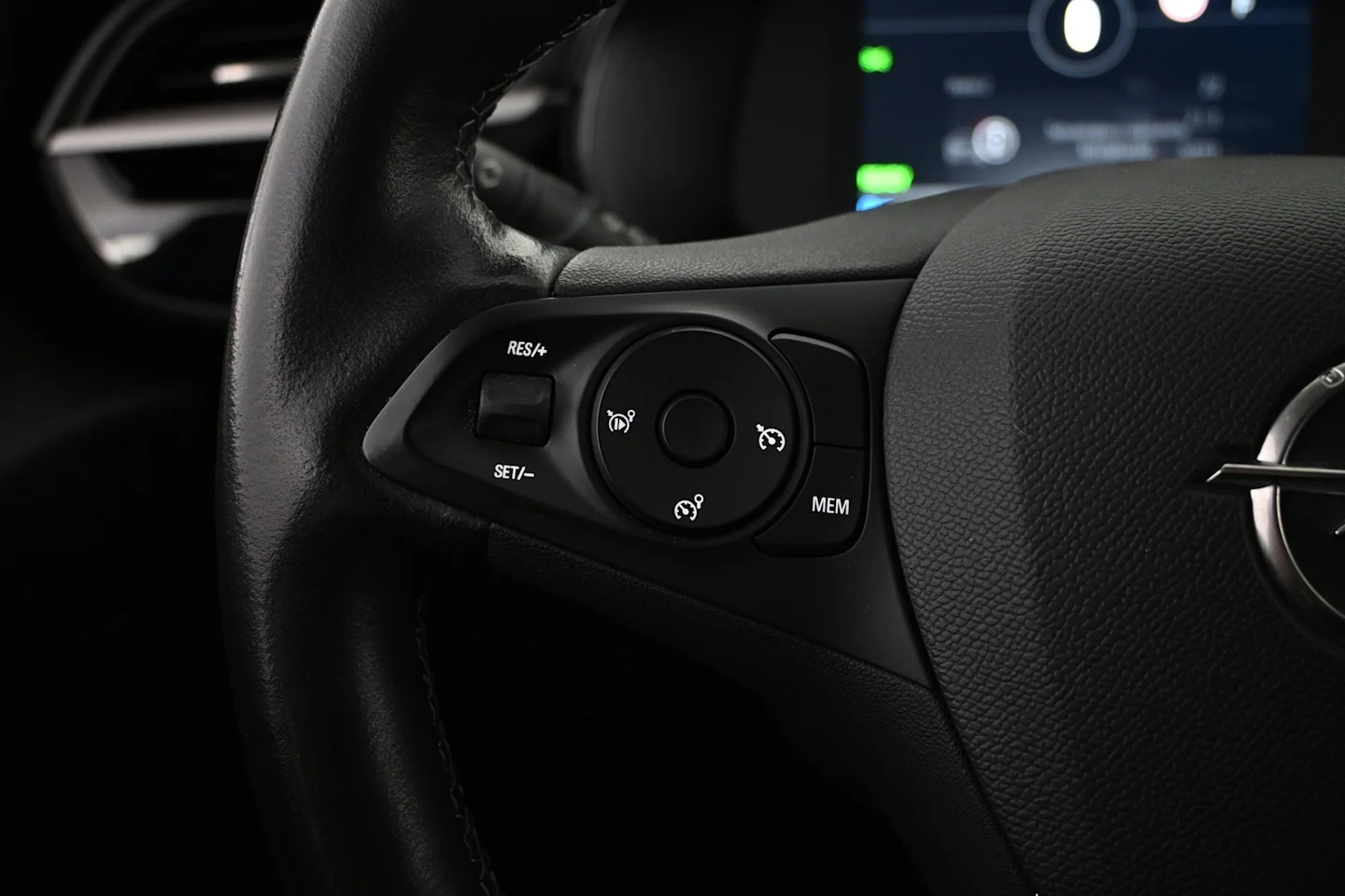 Car Image - 1107FVQXrPnQeFeDiHNZ2v