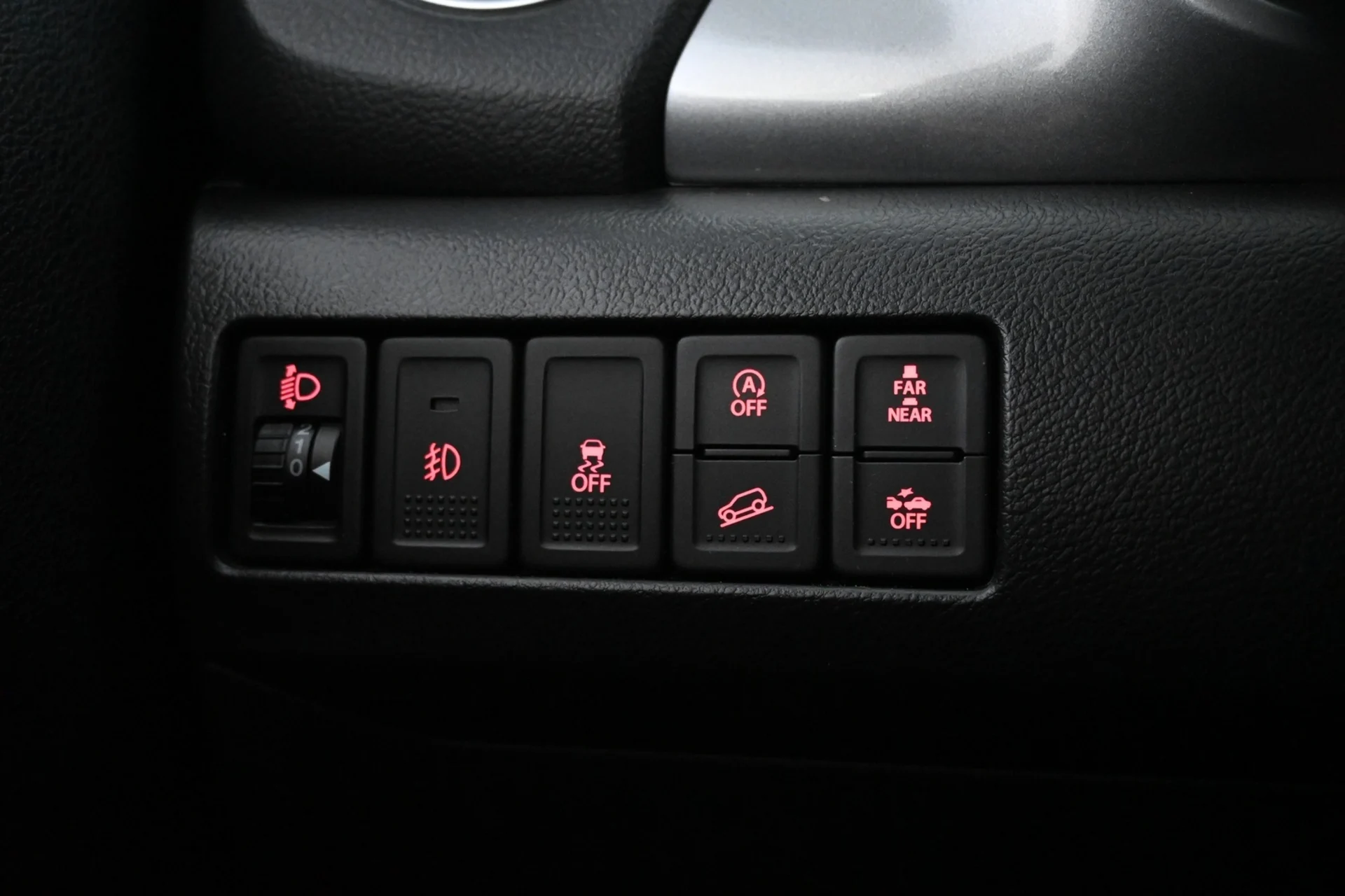 Car Image - 4hCIHn10QL4qHkmxWSG5xK