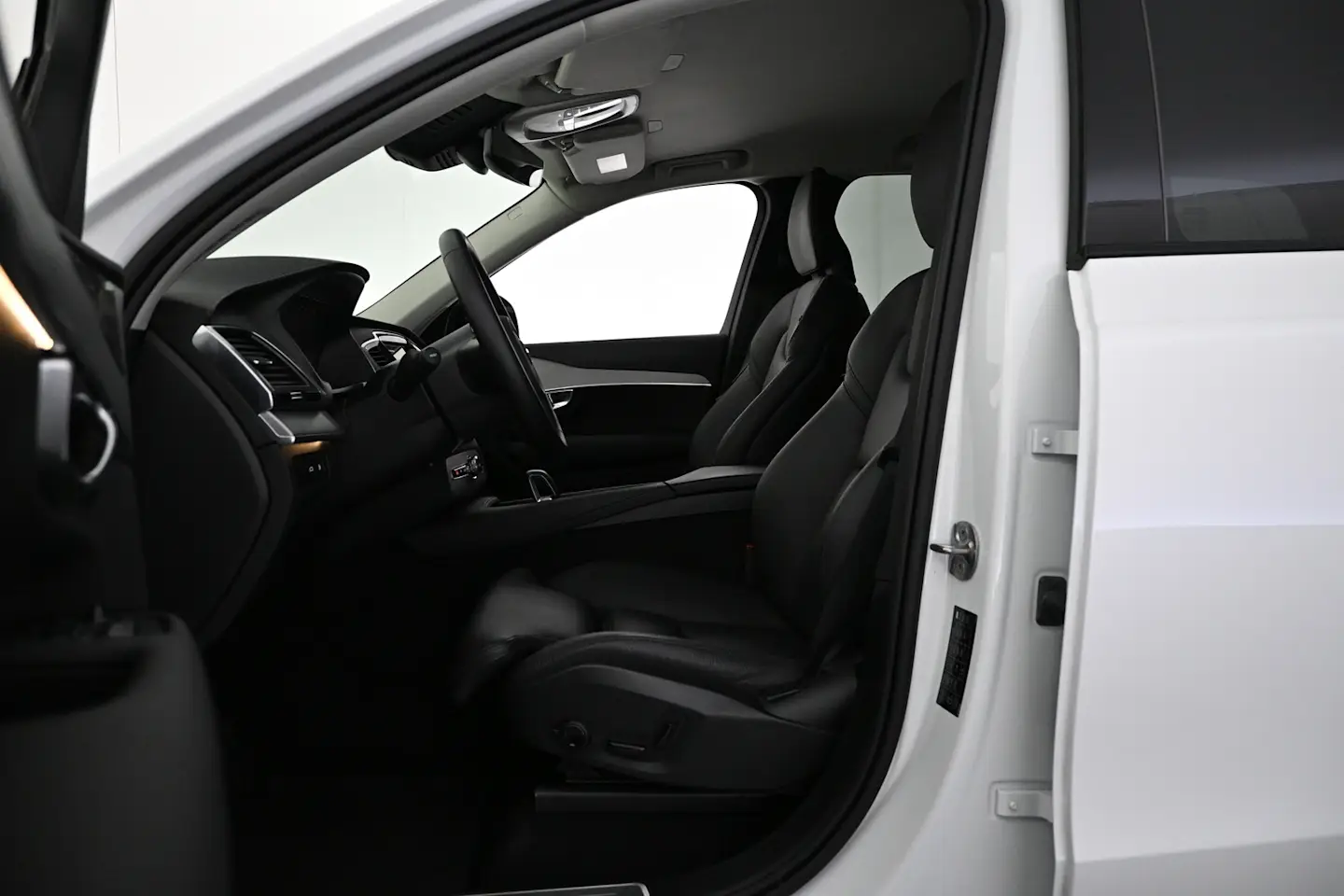 Car Image - 3f03cJNwytweVnyd1sbdPm