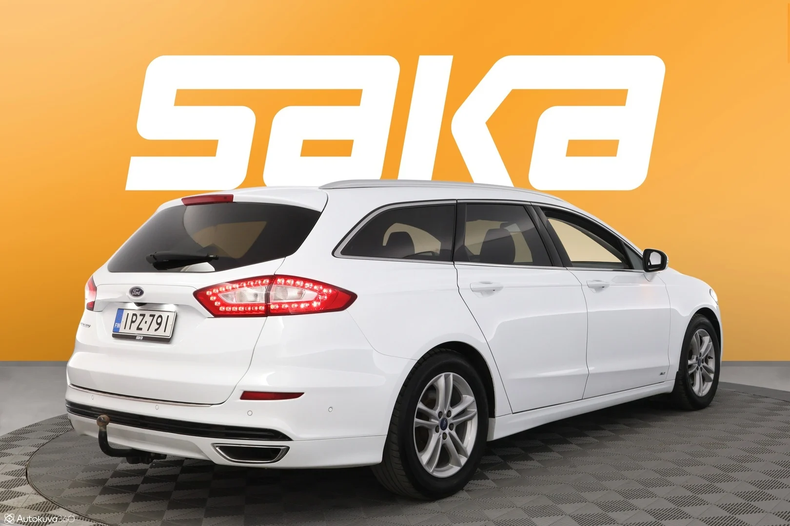 Car Image - 5G723KLFhYW5ch2g9BLFhE