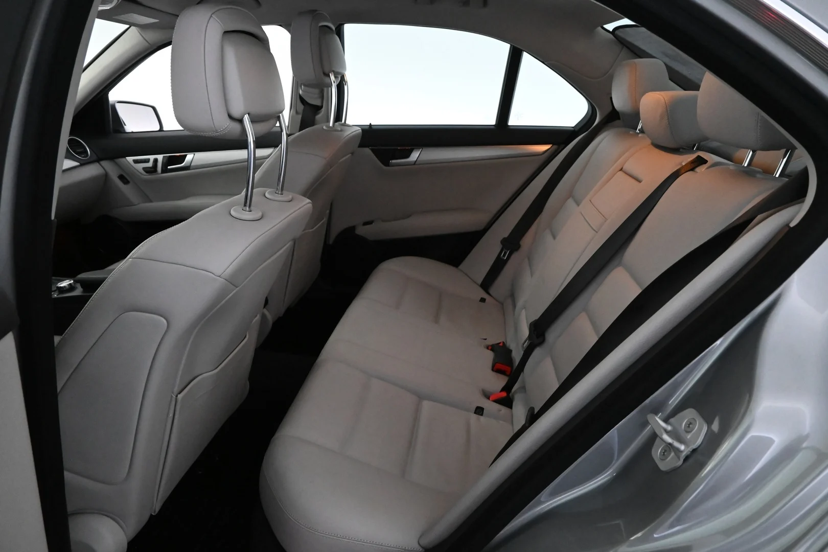 Car Image - 4L31t0mawZvm7aacTdazIp