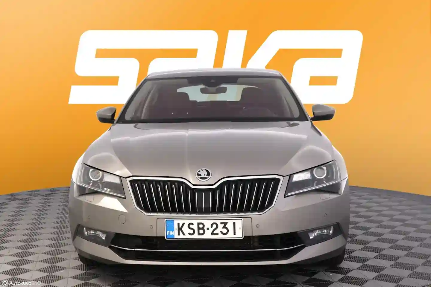 Car Image - 3rhcXen9Avu80hIdzkTKyM